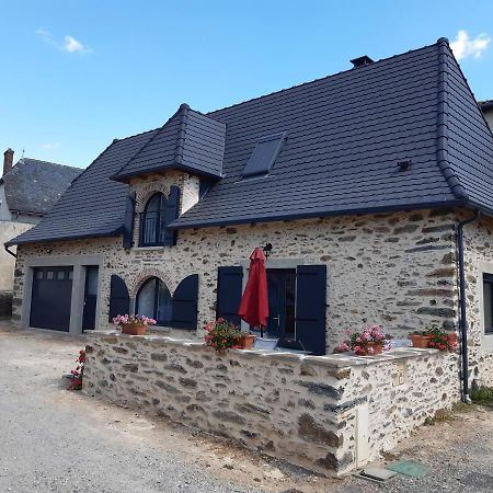 gite de La Carrière Saint-Julien-de-Piganiol Extérieur photo