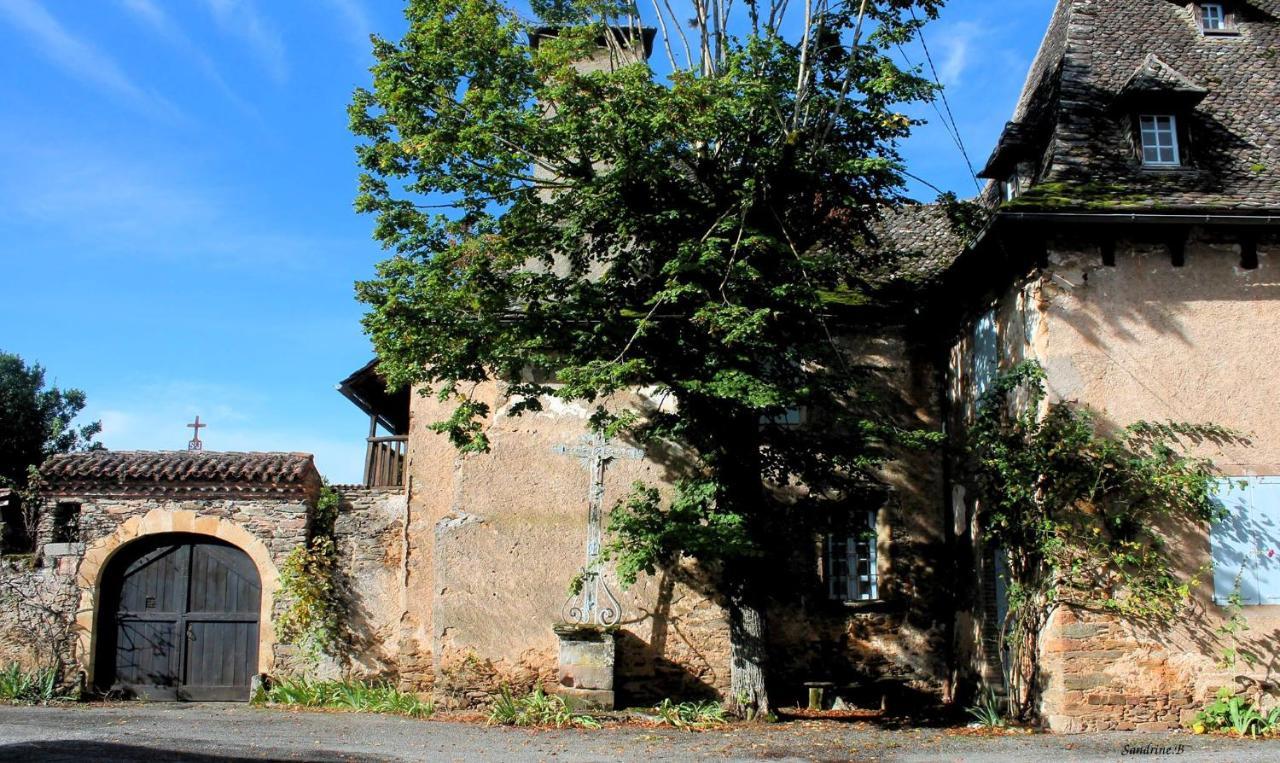 gite de La Carrière Saint-Julien-de-Piganiol Extérieur photo