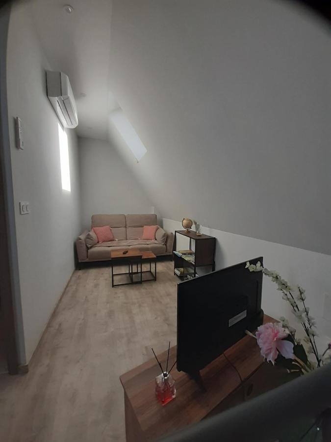 gite de La Carrière Saint-Julien-de-Piganiol Extérieur photo